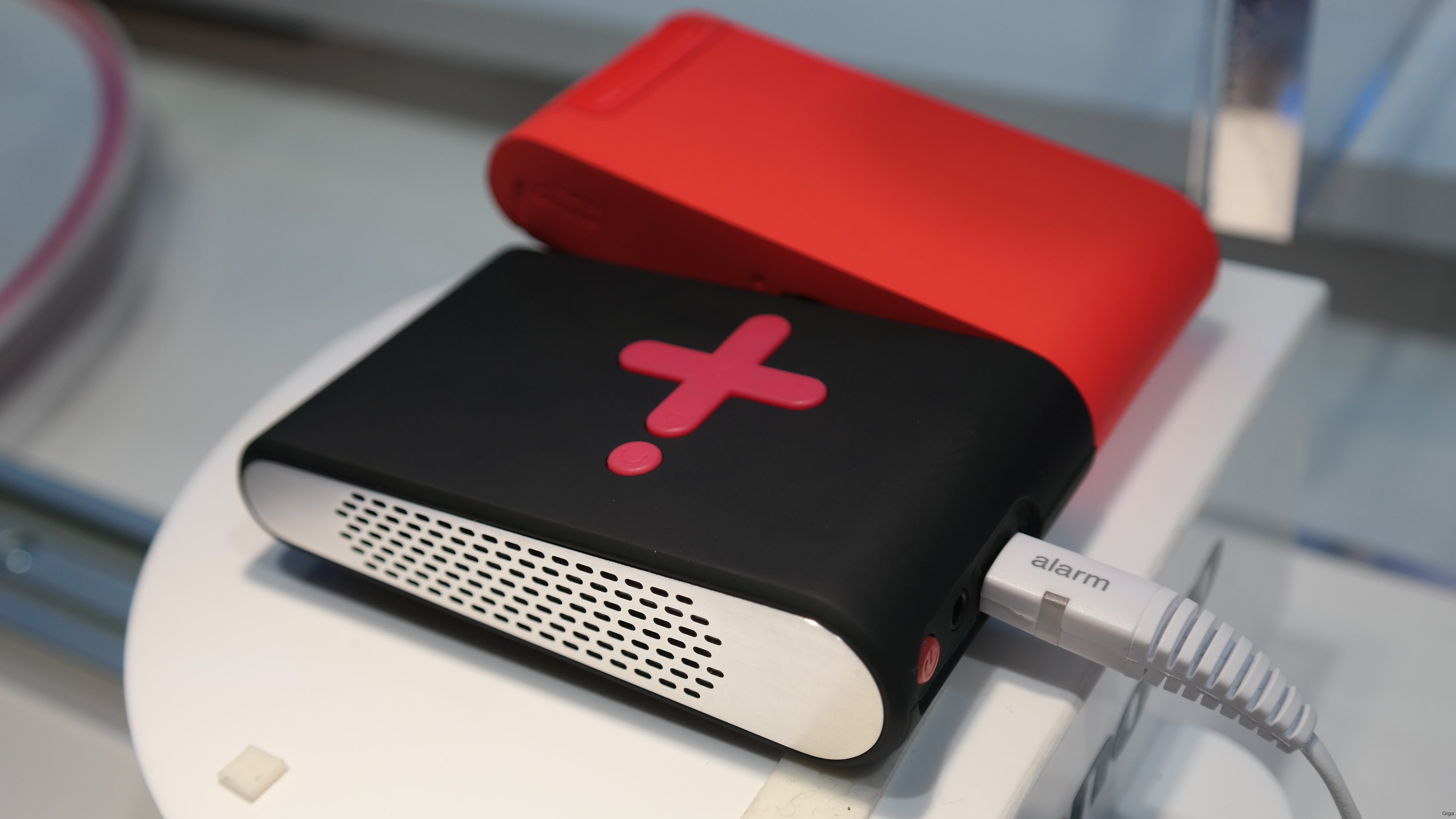 Lenovo Pocket Projector Red